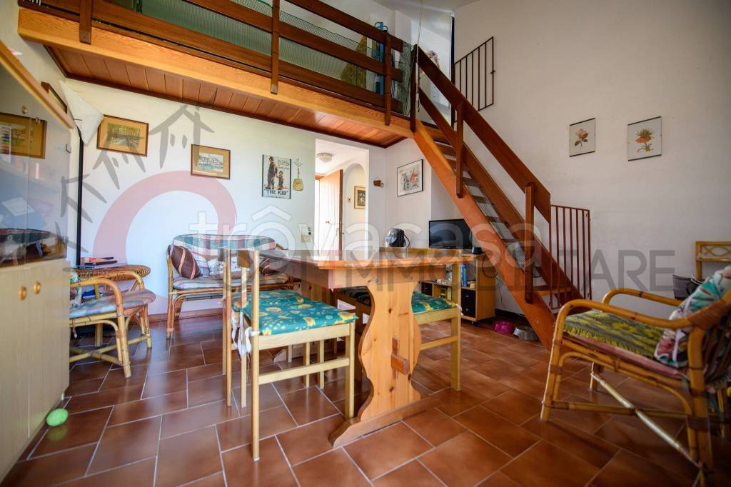 appartamento in vendita a Scarlino in zona Puntone