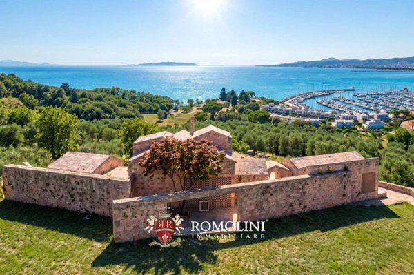 casa indipendente in vendita a Scarlino
