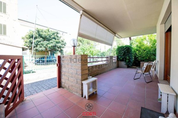 casa indipendente in vendita a Scarlino in zona Scarlino Scalo