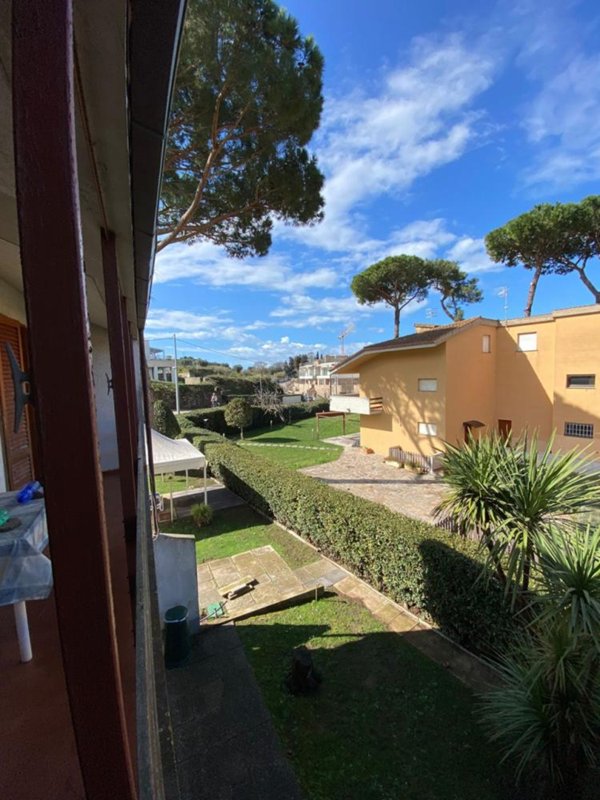 appartamento in vendita a Scarlino in zona Puntone