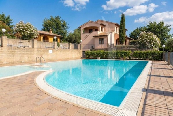 appartamento in vendita a Scarlino in zona Scarlino Scalo