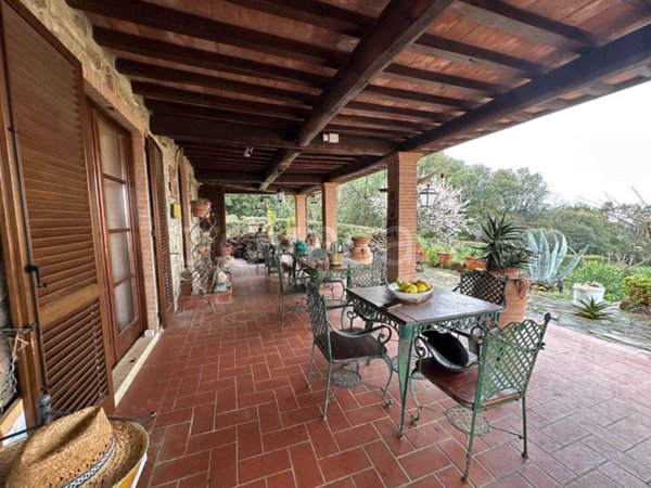 casa indipendente in vendita a Scarlino in zona Imposto