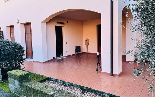appartamento in vendita a Scarlino in zona Imposto