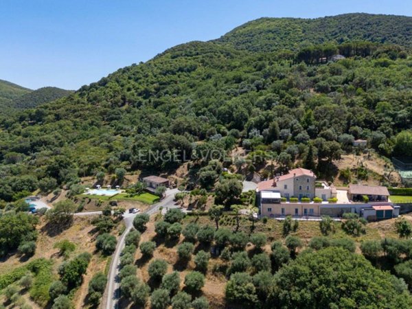 casa indipendente in vendita a Scarlino