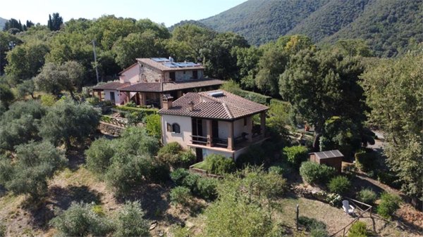 casa indipendente in vendita a Scarlino