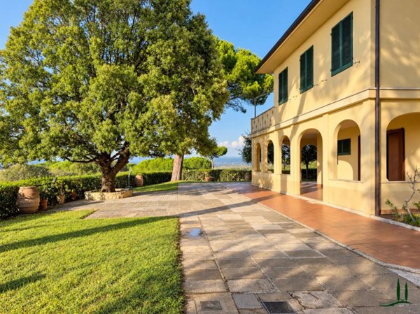 casa indipendente in vendita a Scarlino in zona Puntone