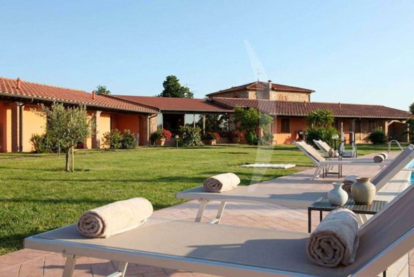 casa indipendente in vendita a Scarlino