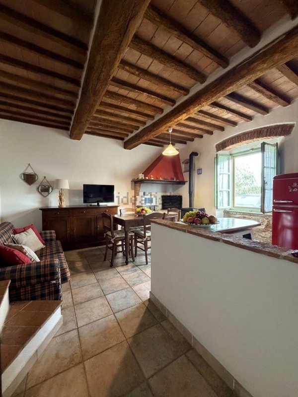 appartamento in vendita a Scarlino in zona Scarlino Scalo