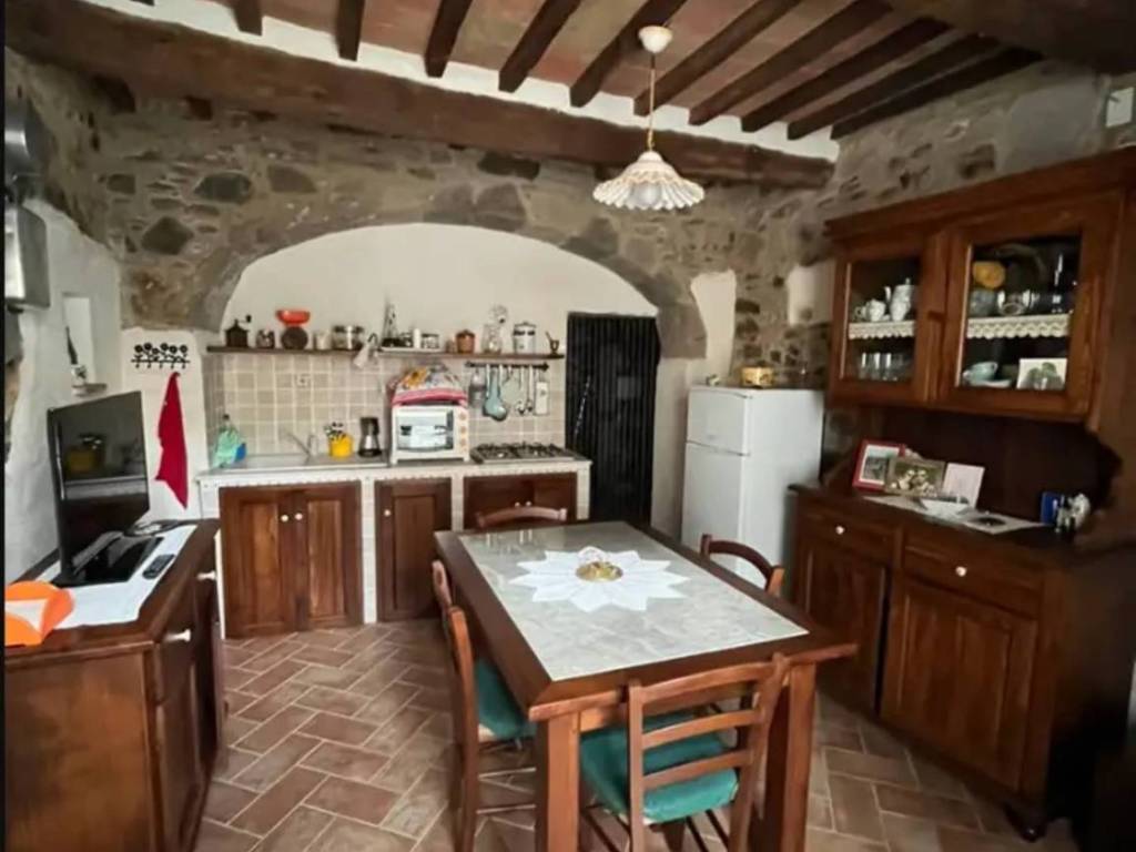 appartamento in vendita a Seggiano