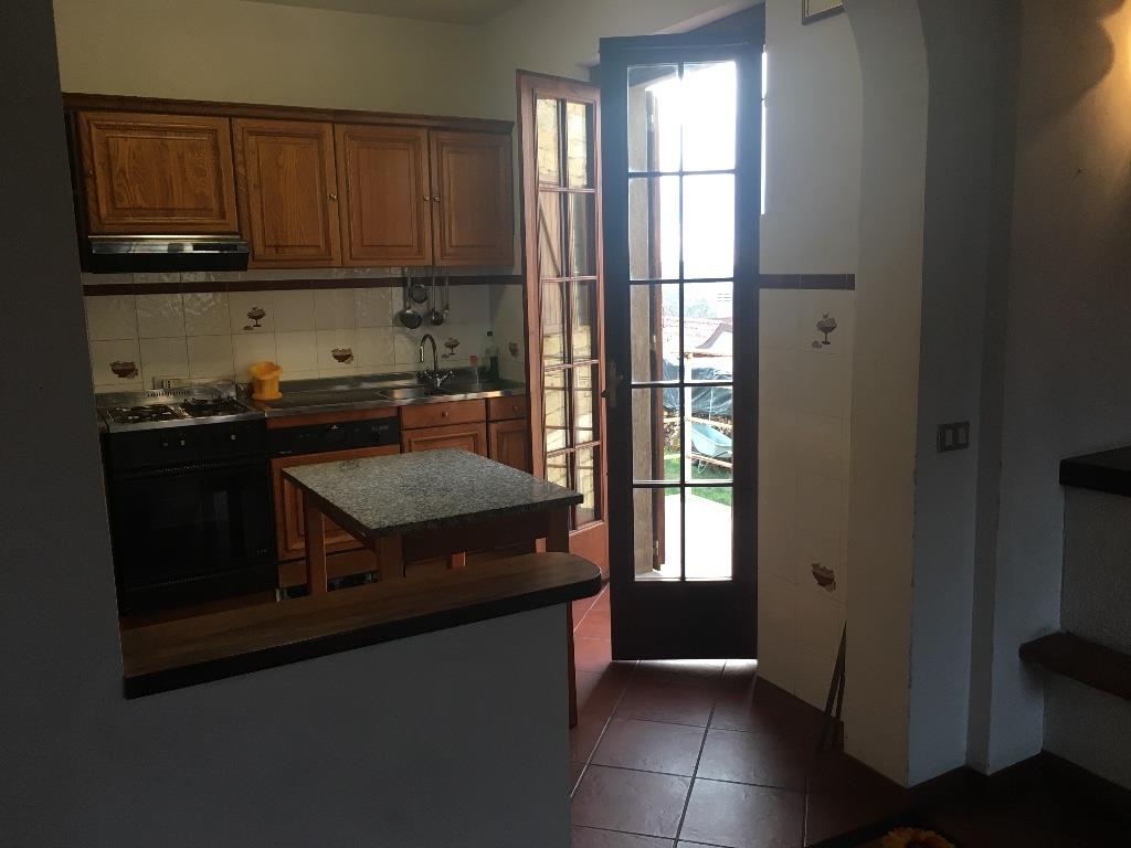 casa indipendente in vendita a Seggiano