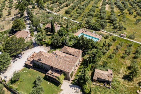 casa indipendente in vendita a Seggiano
