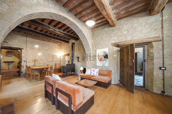 appartamento in vendita a Seggiano