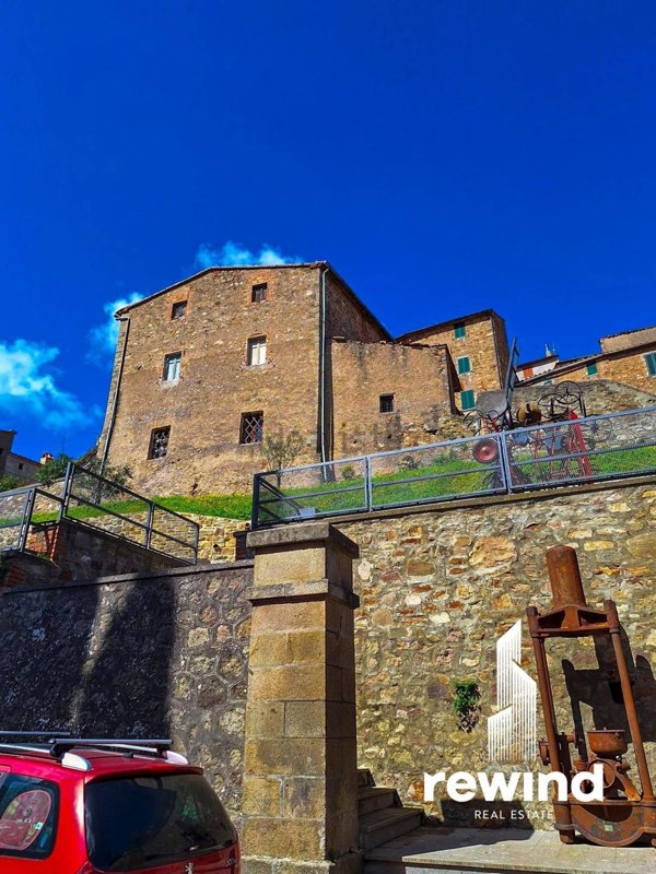 appartamento in vendita a Seggiano