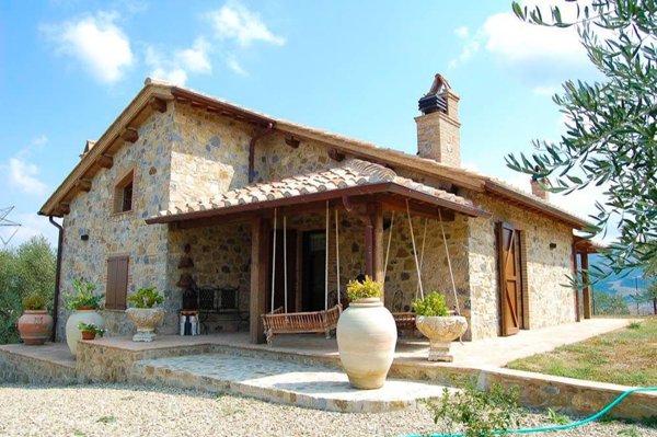casa indipendente in vendita a Seggiano