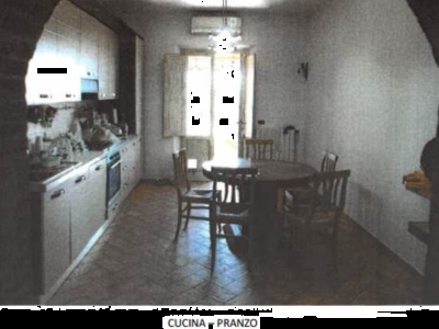 appartamento in vendita a Seggiano