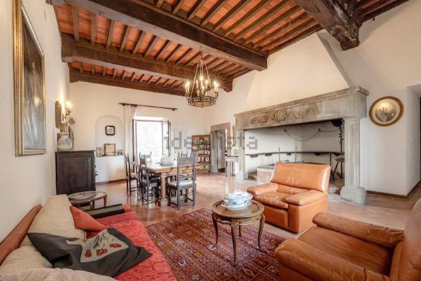 casa indipendente in vendita a Seggiano