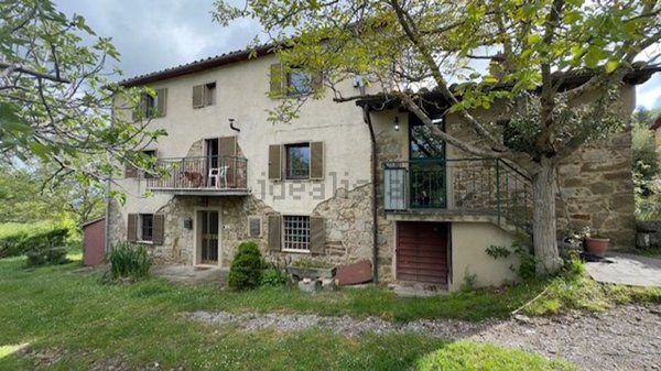 casa indipendente in vendita a Seggiano