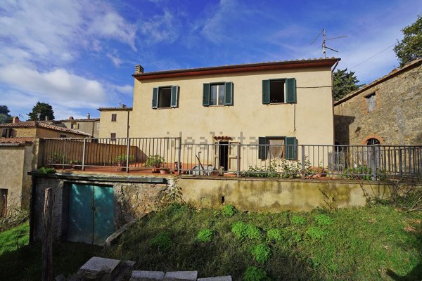 casa indipendente in vendita a Seggiano