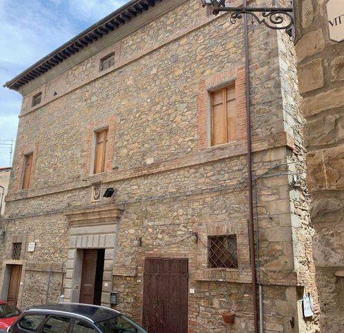 appartamento in vendita a Seggiano