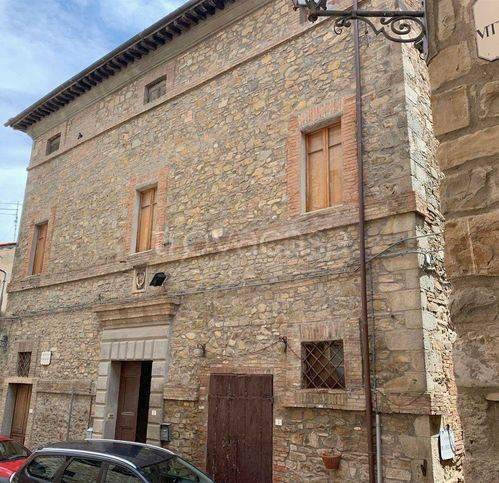 appartamento in vendita a Seggiano