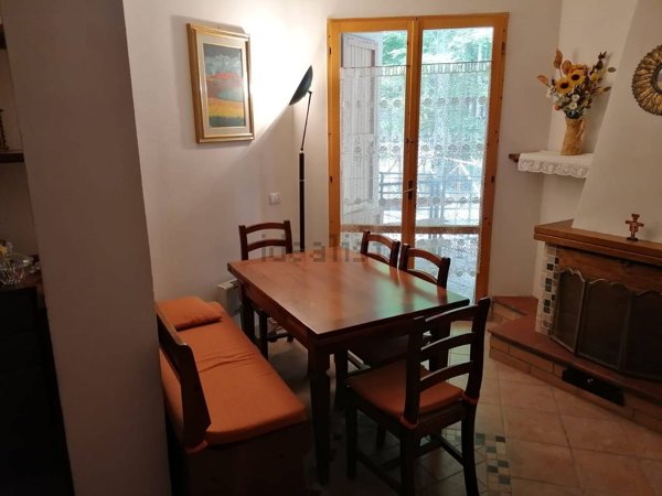 appartamento in vendita a Seggiano