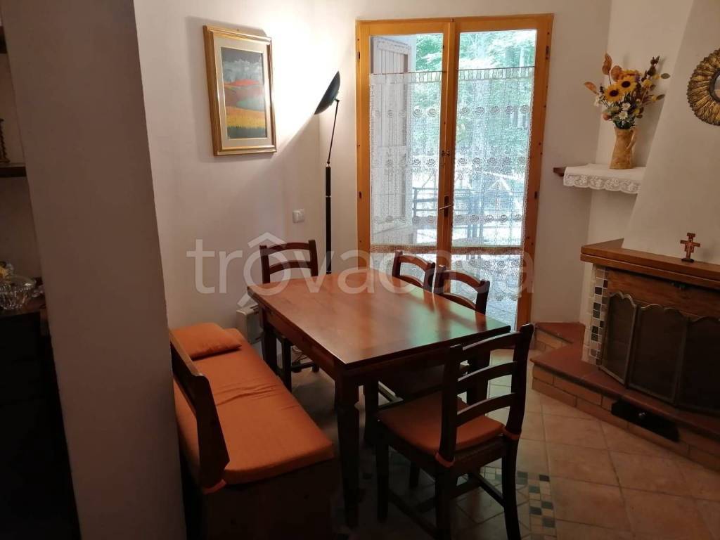 appartamento in vendita a Seggiano