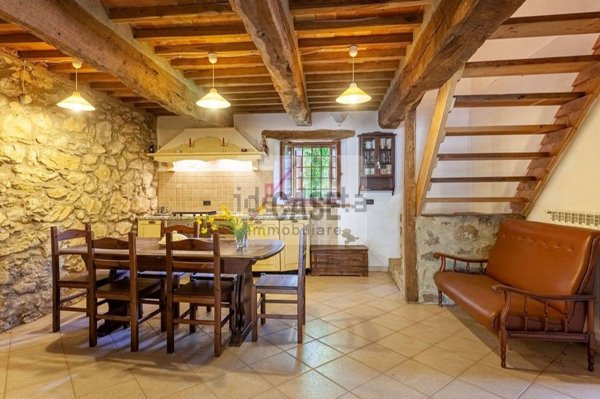 pentavano in vendita a Seggiano