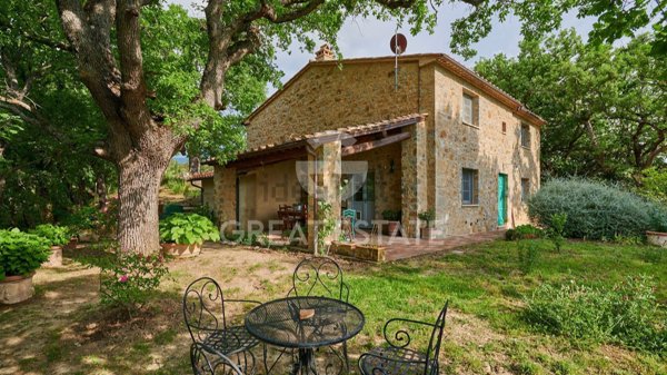 casale in vendita a Seggiano