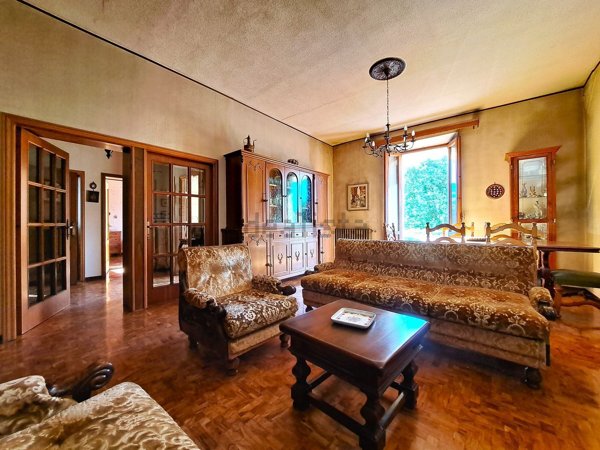 appartamento in vendita a Seggiano