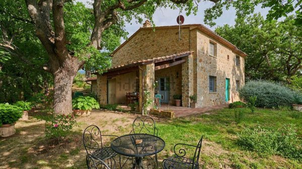 casale in vendita a Seggiano