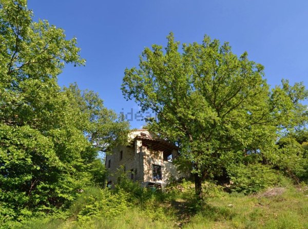 casale in vendita a Seggiano