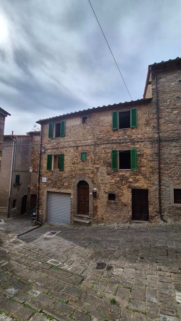 casa indipendente in vendita a Seggiano