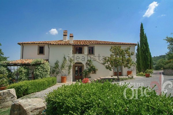 casa indipendente in vendita a Seggiano