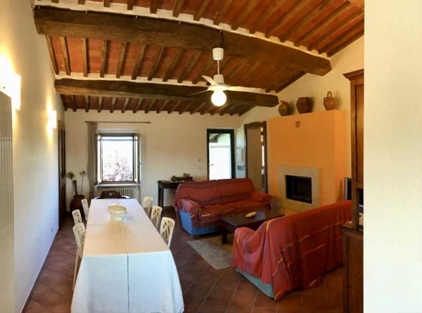 casa indipendente in vendita a Sorano in zona Sovana