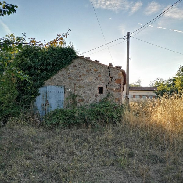 trivano in vendita a Sorano in zona Montebuono