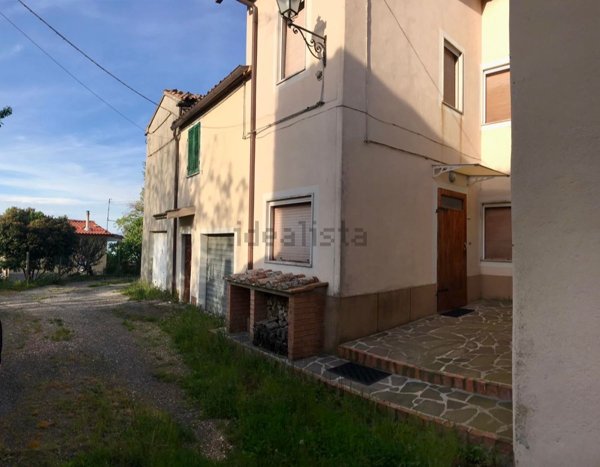 appartamento in vendita a Sorano in zona Montevitozzo