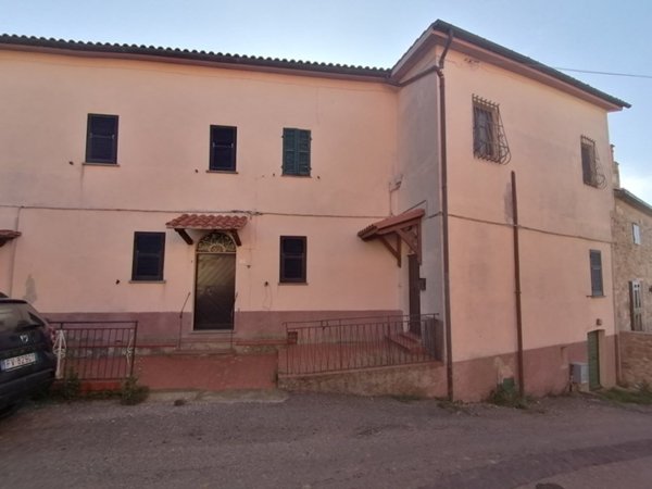 appartamento in vendita a Sorano