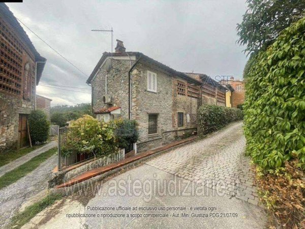 appartamento in vendita a Sorano in zona San Quirico