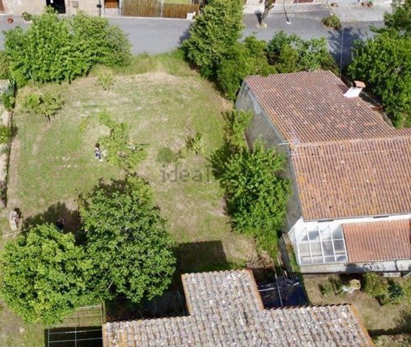 pentavano in vendita a Sorano in zona San Giovanni delle Contee