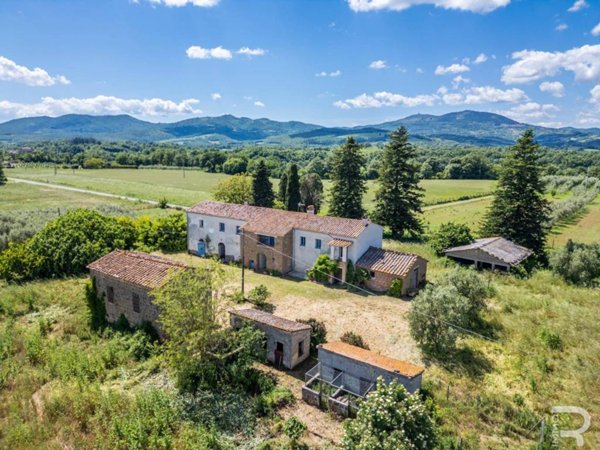 casa indipendente in vendita a Sorano in zona Montevitozzo
