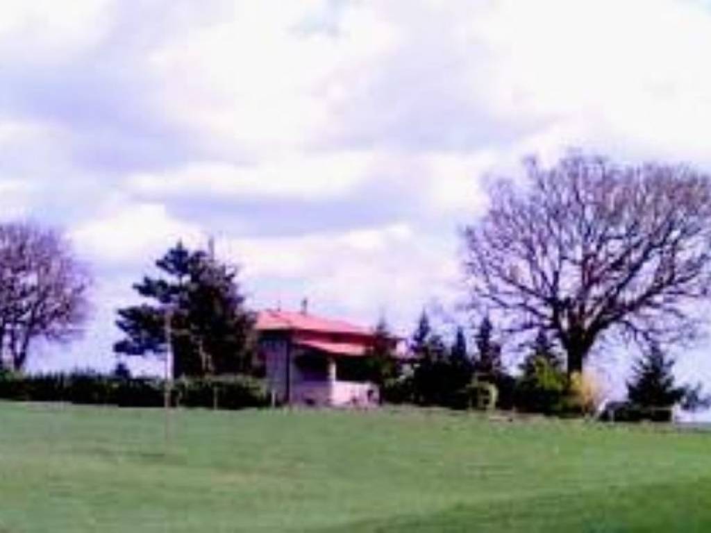 casa indipendente in vendita a Sorano in zona Sovana