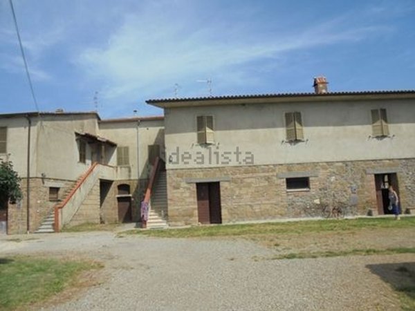 casale in vendita a Sorano