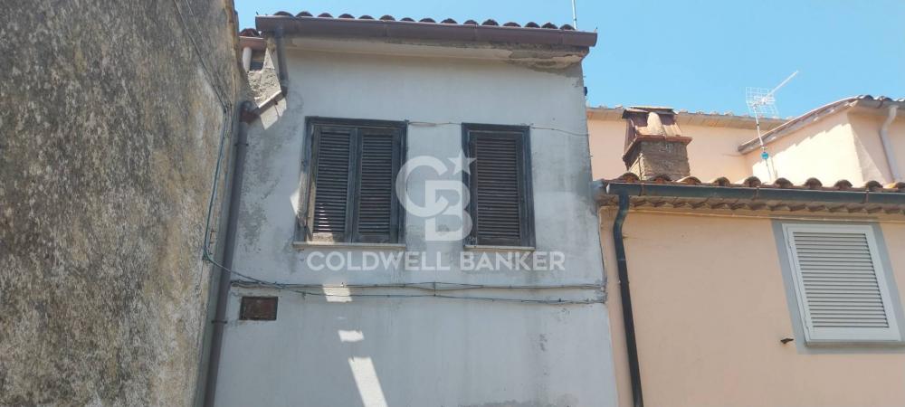 casa indipendente in vendita a Sorano