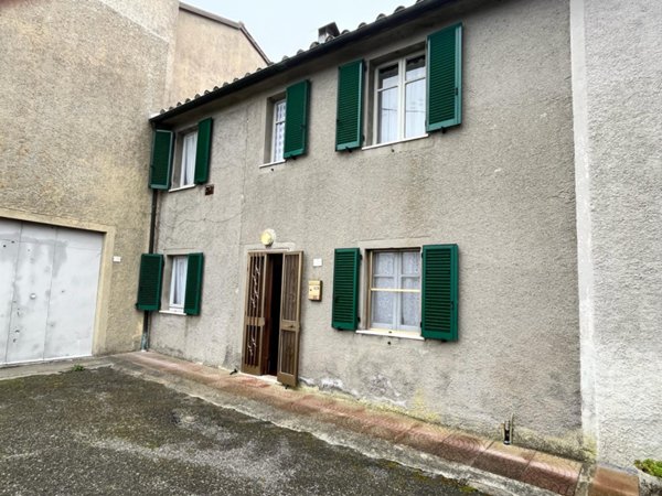 appartamento in vendita a Sorano in zona Montevitozzo