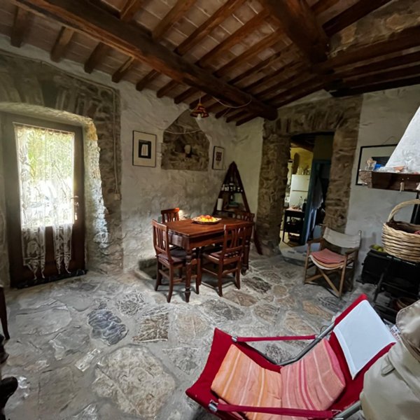 casa indipendente in vendita a Sorano in zona Elmo