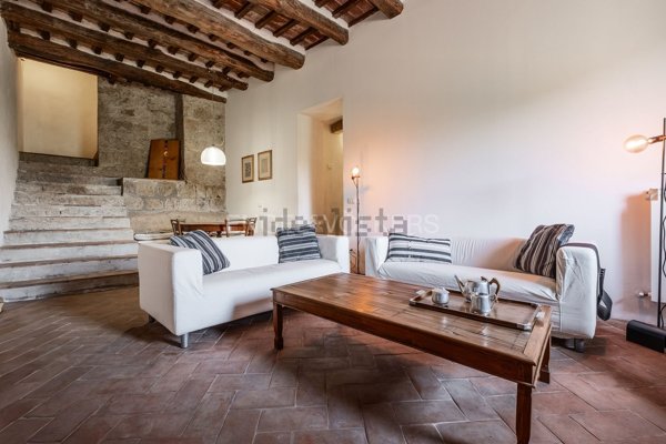 appartamento in vendita a Sorano
