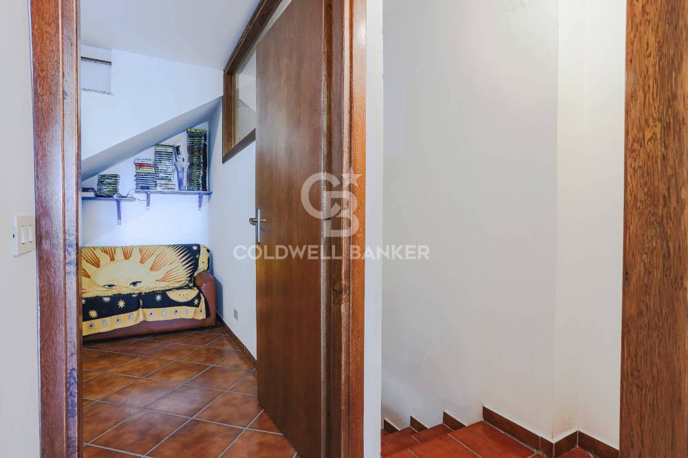 casa indipendente in vendita a Sorano