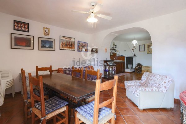 casa indipendente in vendita a Sorano