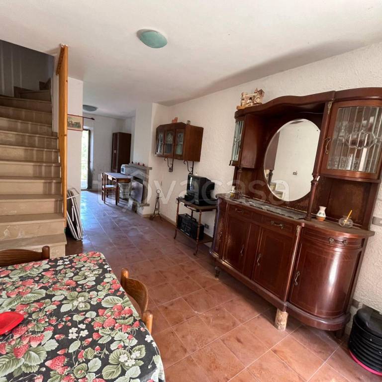 appartamento in vendita a Sorano in zona Sovana