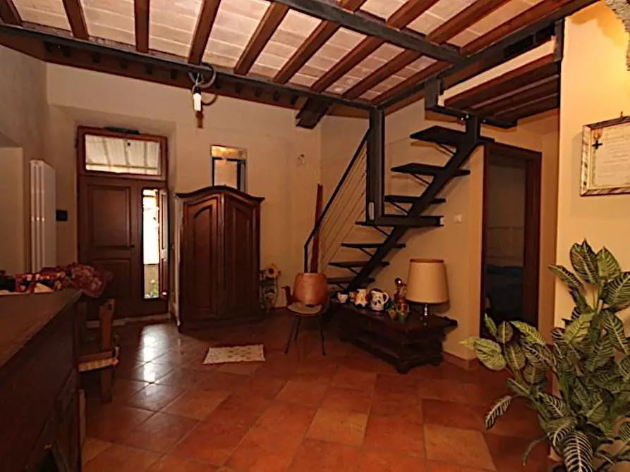 casa indipendente in vendita a Sorano in zona Sovana